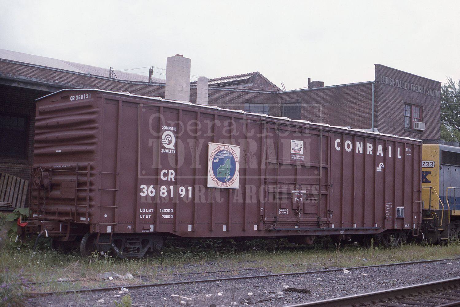 Photograph of exterior of Conrail "Safety on Rails Theater" boxcar